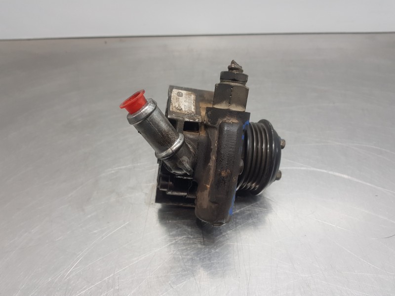 Recambio de bomba direccion para ford mondeo berlina (ge) ghia referencia OEM IAM 1357629 XS713A674BF 