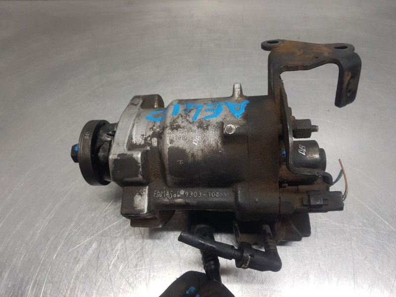 Recambio de bomba inyeccion para ford mondeo berlina (ge) ghia referencia OEM IAM 1320161  