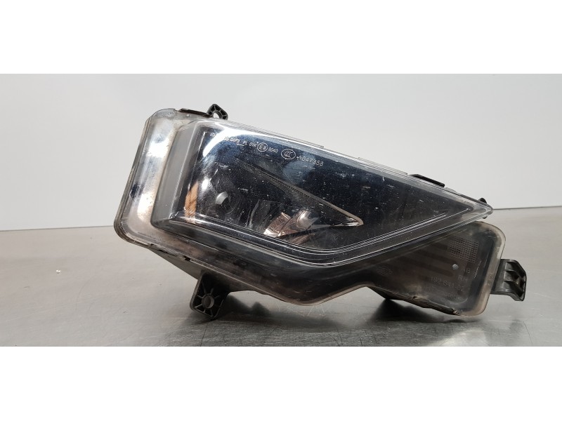 Recambio de faro antiniebla derecho para volkswagen golf vii sportsvan business referencia OEM IAM 510941662B   Recambio de faro antiniebla derecho para volkswagen golf vii sportsvan business referencia OEM IAM 510941662B
