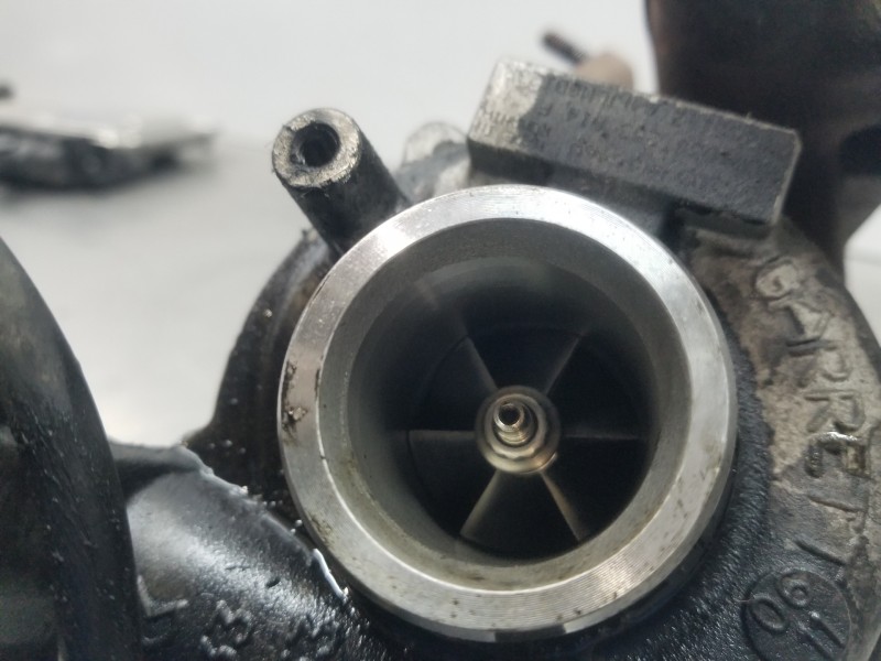 Recambio de turbocompresor para audi a3 sportback (8p) attraction referencia OEM IAM 03G253014F  