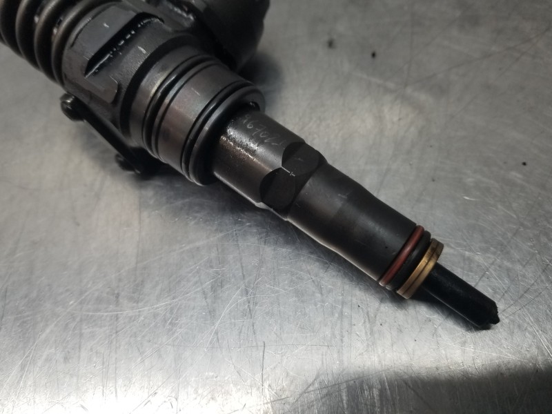 Recambio de inyector para audi a3 sportback (8p) attraction referencia OEM IAM 0414720215  