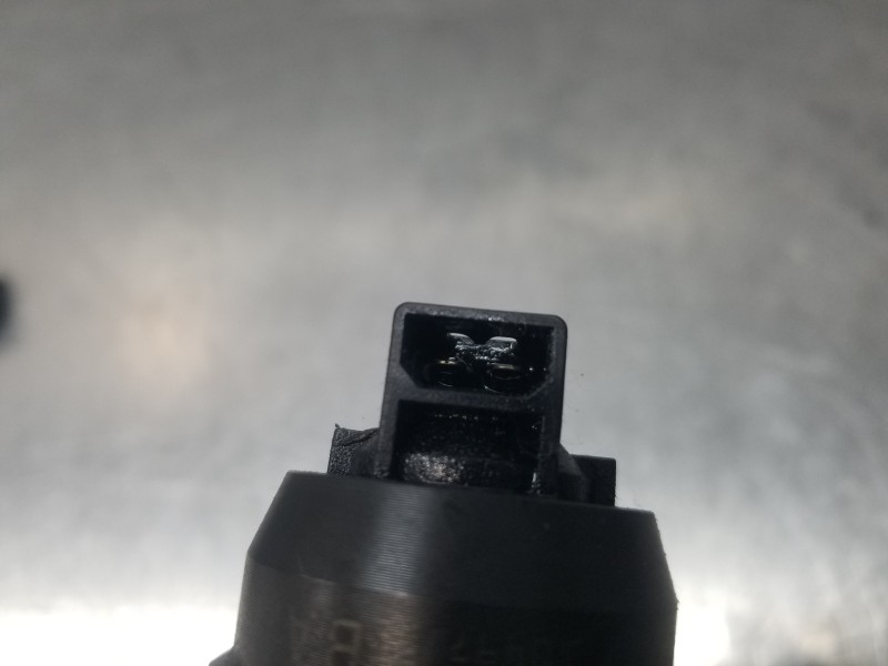 Recambio de inyector para audi a3 sportback (8p) attraction referencia OEM IAM 0414720215  