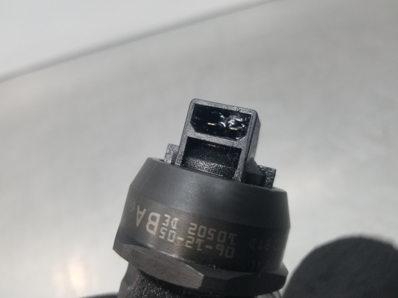 Recambio de inyector para audi a3 sportback (8p) attraction referencia OEM IAM 0414720215  