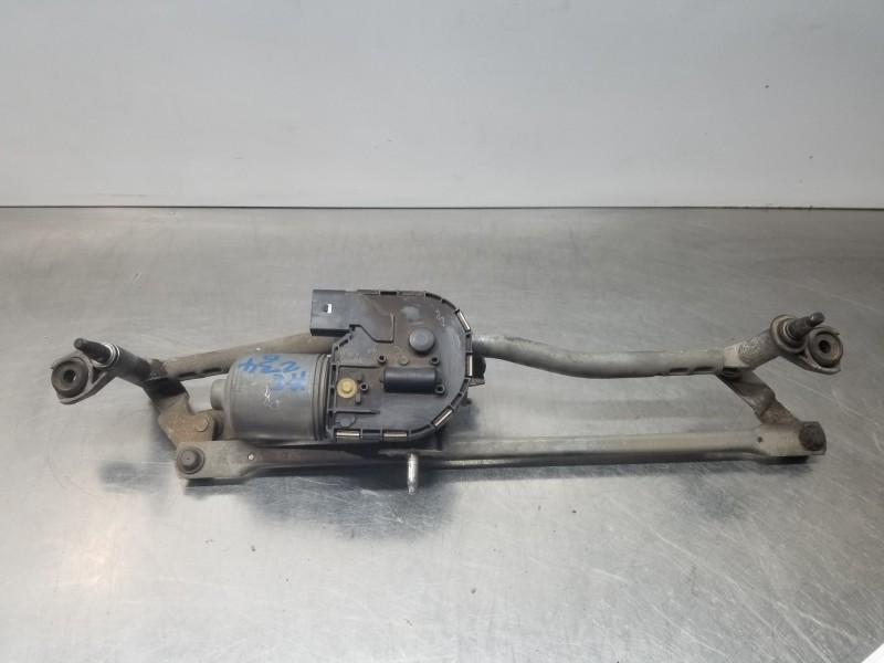 Recambio de motor limpia delantero para audi a3 sportback (8p) attraction referencia OEM IAM 8P1955119E  