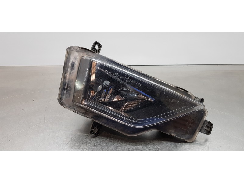 Recambio de faro antiniebla derecho para volkswagen golf vii sportsvan business referencia OEM IAM 510941662B   Recambio de faro antiniebla derecho para volkswagen golf vii sportsvan business referencia OEM IAM 510941662B