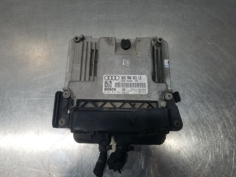 Recambio de centralita motor uce para audi a3 sportback (8p) attraction referencia OEM IAM 03G906021LS 0281013297 