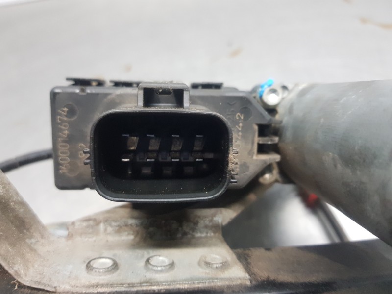 Recambio de elevalunas delantero izquierdo para ford mondeo berlina (ge) ghia referencia OEM IAM 1417698  