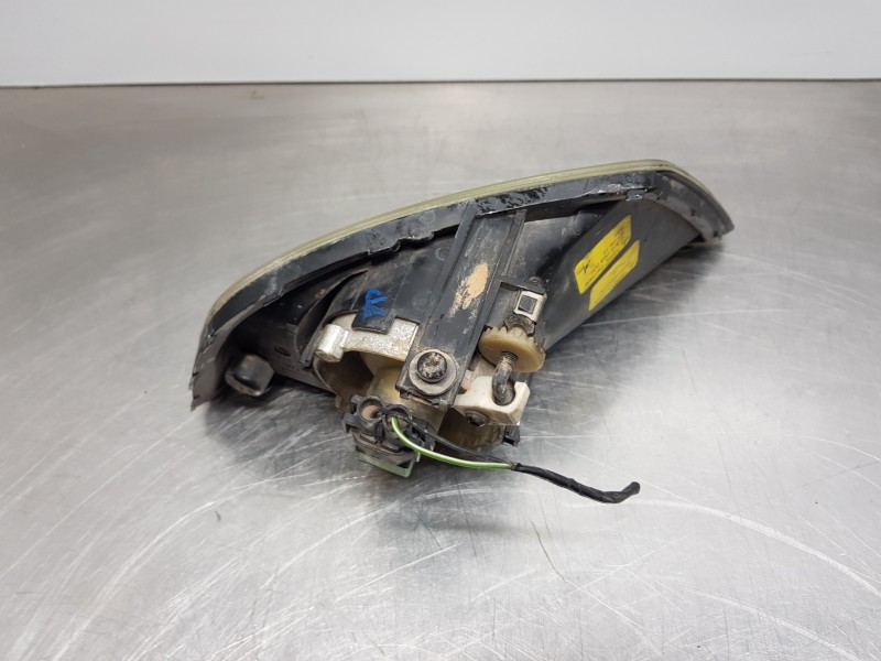 Recambio de faro antiniebla derecho para ford mondeo berlina (ge) ghia referencia OEM IAM 1331776  