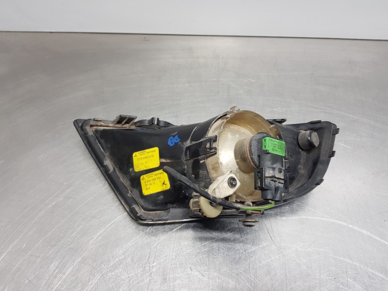 Recambio de faro antiniebla derecho para ford mondeo berlina (ge) ghia referencia OEM IAM 1331776  