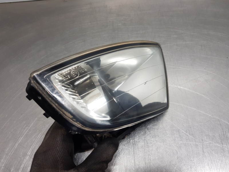 Recambio de faro antiniebla derecho para ford mondeo berlina (ge) ghia referencia OEM IAM 1331776  