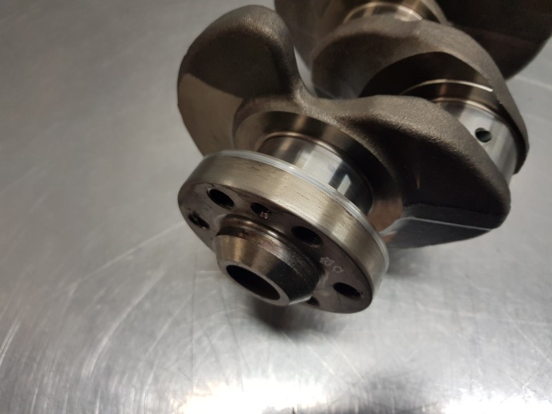 Recambio de cigueñal para volkswagen passat berlina (3c2) elegance referencia OEM IAM 03G105021C  