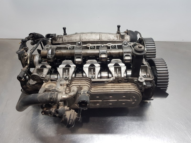 Recambio de culata para volkswagen passat berlina (3c2) elegance referencia OEM IAM 03G103351B  