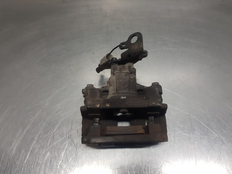 Recambio de pinza freno trasera derecha para ford mondeo berlina (ge) ghia referencia OEM IAM 2041798  