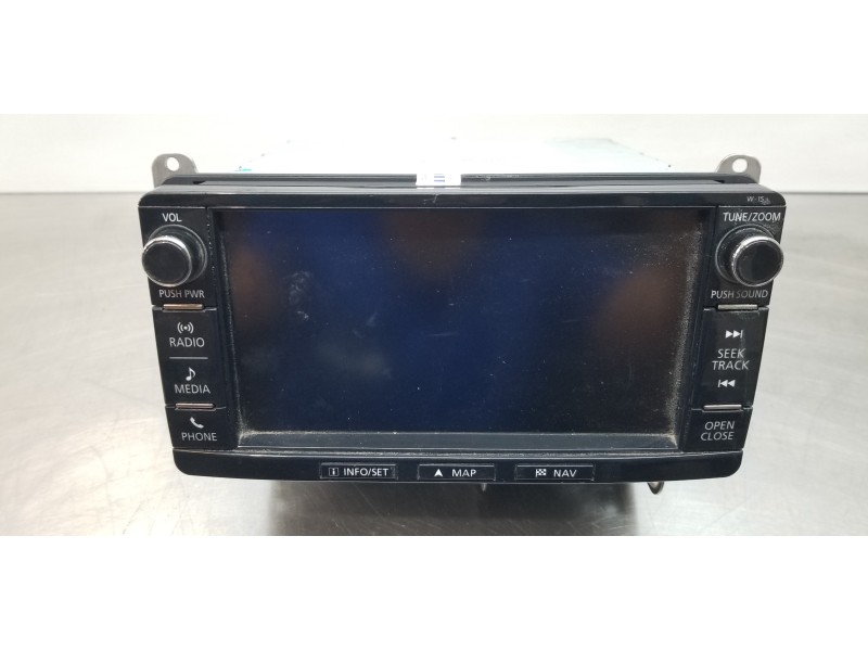 Recambio de pantalla multifuncion para mitsubishi outlander (gf0) motion 2wd referencia OEM IAM 8750A569  