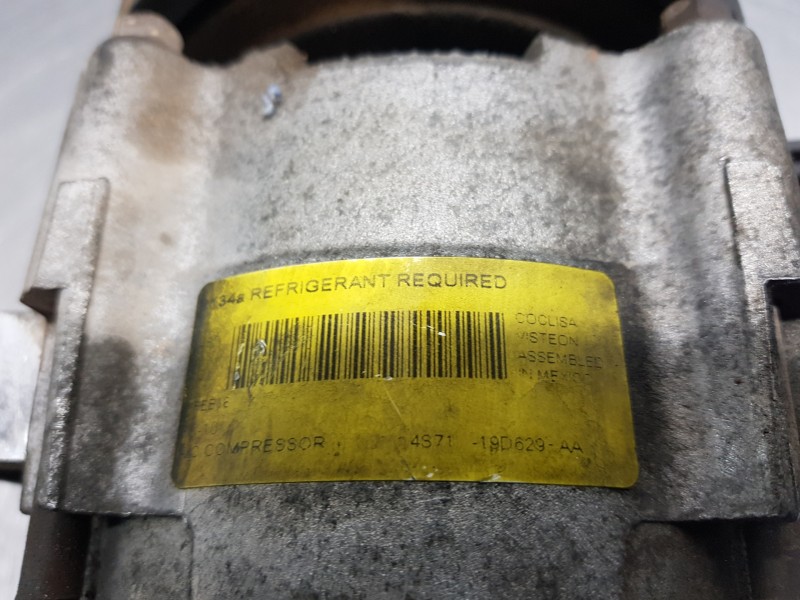 Recambio de compresor aire acondicionado para ford mondeo berlina (ge) ghia referencia OEM IAM 1440714 1S7H19D629EA 