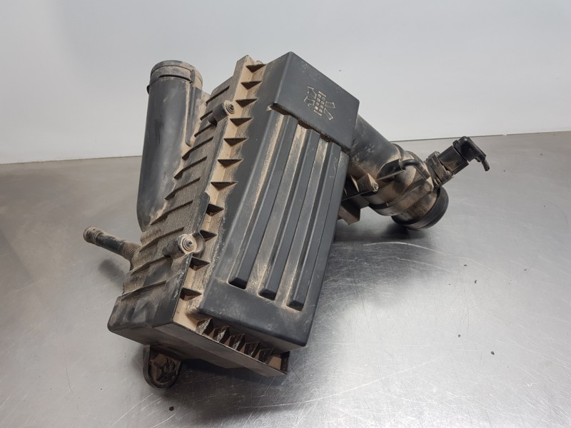 Recambio de filtro aire para volkswagen passat berlina (3c2) elegance referencia OEM IAM 3C0129607AB  