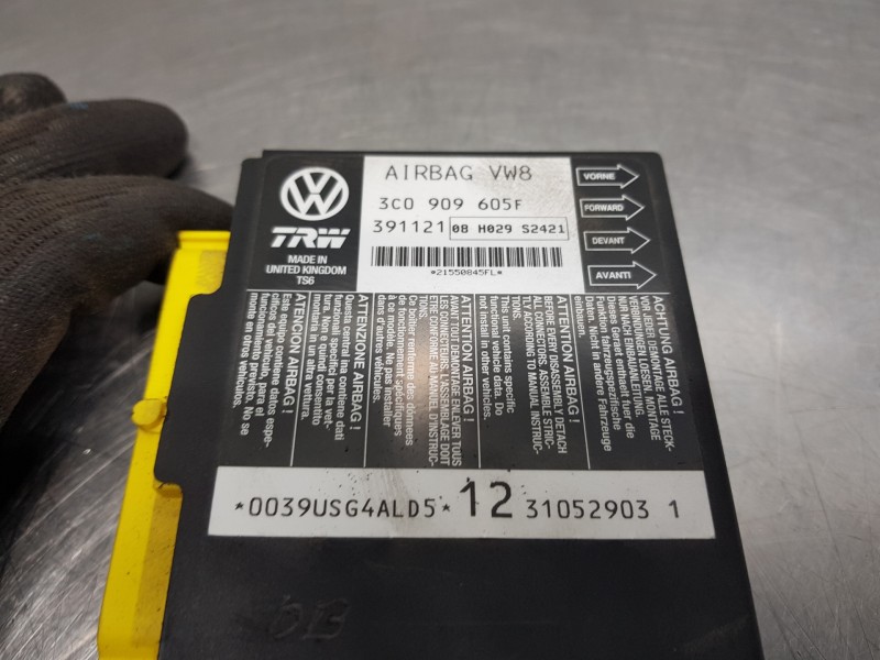 Recambio de centralita airbag para volkswagen passat berlina (3c2) elegance referencia OEM IAM 3C0909605F 3C0909605F000 