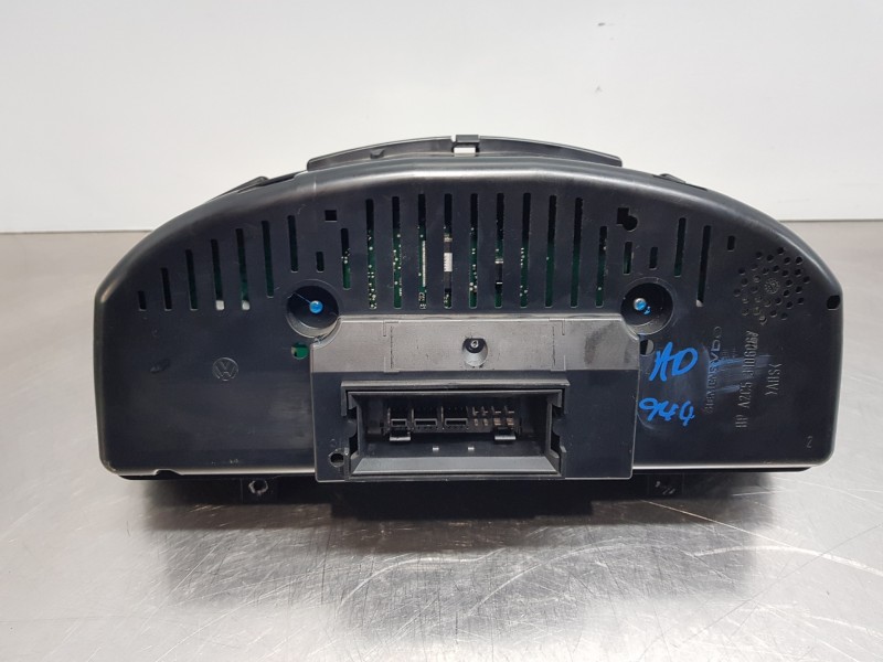 Recambio de cuadro instrumentos para volkswagen passat berlina (3c2) elegance referencia OEM IAM 3C0920870QXZ02  