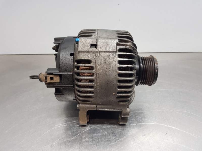 Recambio de alternador para volkswagen passat berlina (3c2) elegance referencia OEM IAM 021903026L 021903026LX 