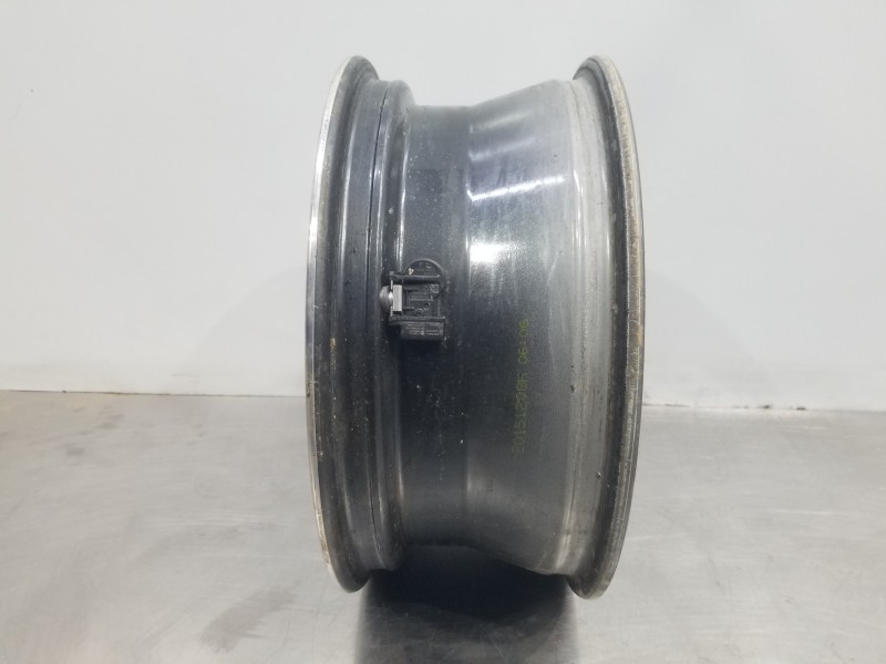 Recambio de llanta para nissan pulsar (c13) fastback referencia OEM IAM D03003ZL3A  