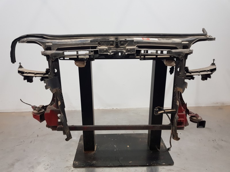 Recambio de panel frontal para audi a3 sportback (8p) attraction referencia OEM IAM 8P0805588A  