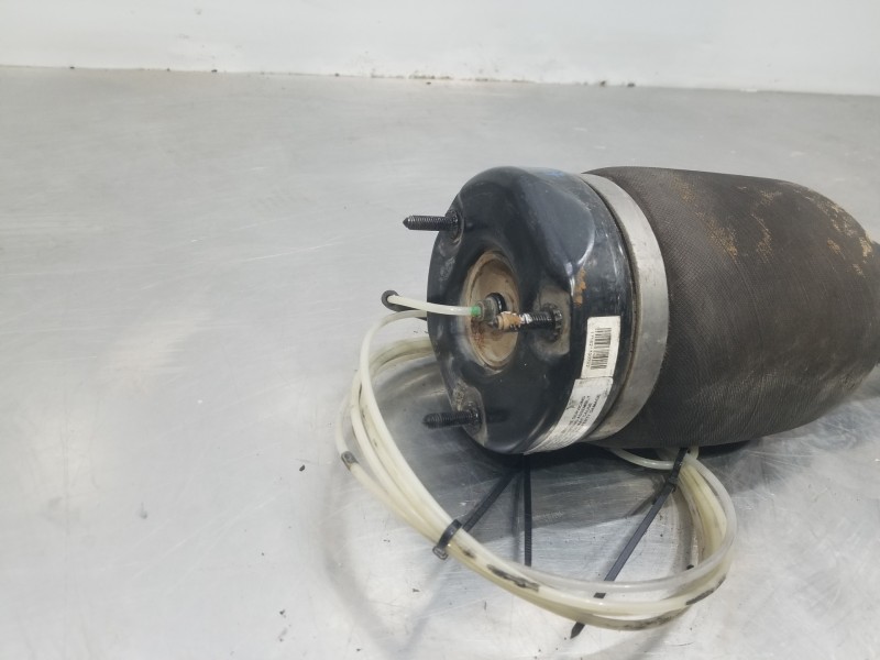 Recambio de amortiguador delantero izquierdo para mercedes clase gl (x164) 4-matic referencia OEM IAM A1643205813  