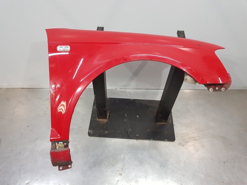 Recambio de aleta delantera derecha para audi a3 sportback (8p) attraction referencia OEM IAM 8P0821106F  