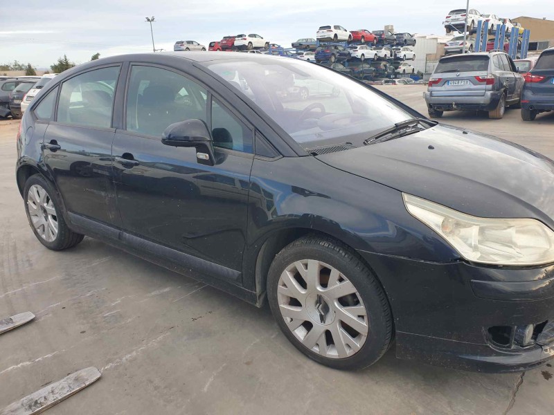 citroen c4 berlina del año 2006