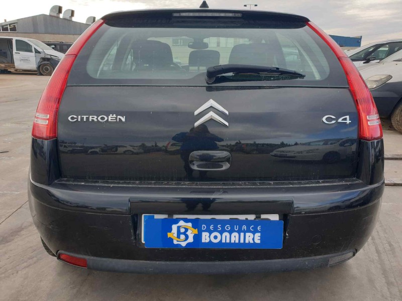citroen c4 berlina del año 2006