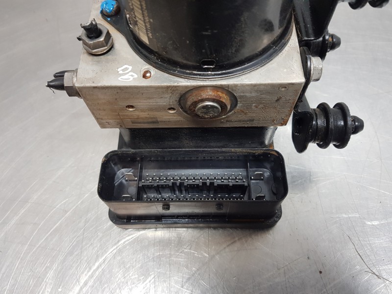 Recambio de abs para audi a3 (8p) attraction referencia OEM IAM 1K0614517AE 1K0907379AF 