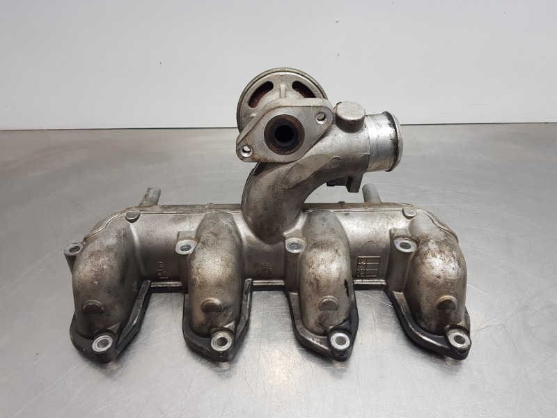 Recambio de colector admision para ford tourneo connect (tc7) kombi referencia OEM IAM 1498881  