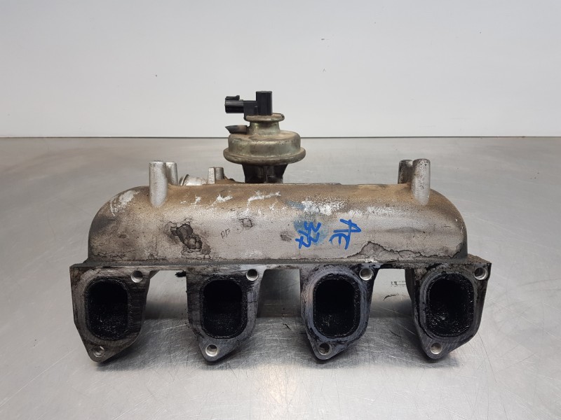 Recambio de colector admision para ford tourneo connect (tc7) kombi referencia OEM IAM 1498881  