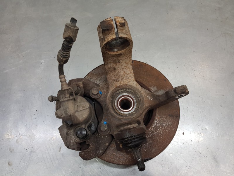 Recambio de mangueta delantera derecha para ford tourneo connect (tc7) kombi referencia OEM IAM 1439603  