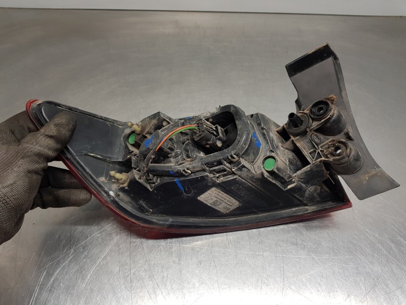 Recambio de piloto trasero derecho para renault clio iv life referencia OEM IAM 265506608R  