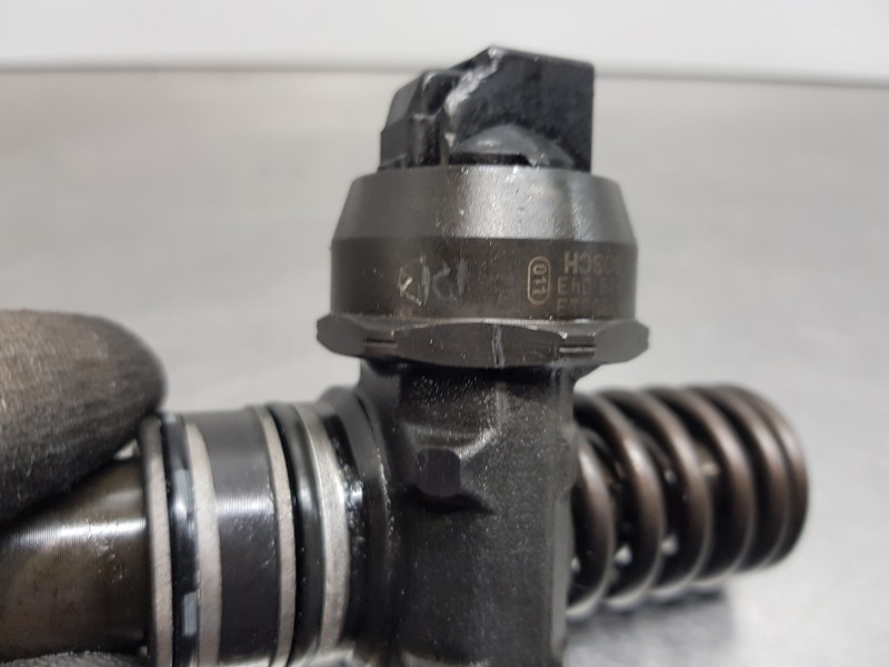 Recambio de inyector para audi a3 (8p) attraction referencia OEM IAM 0414720313  