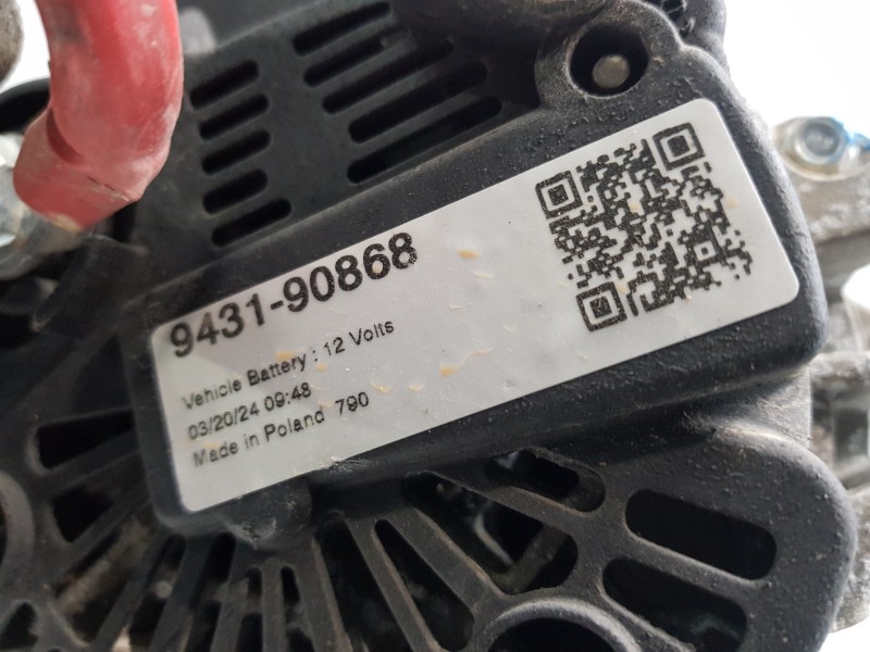 Recambio de alternador para renault clio iv life referencia OEM IAM 7701208249  