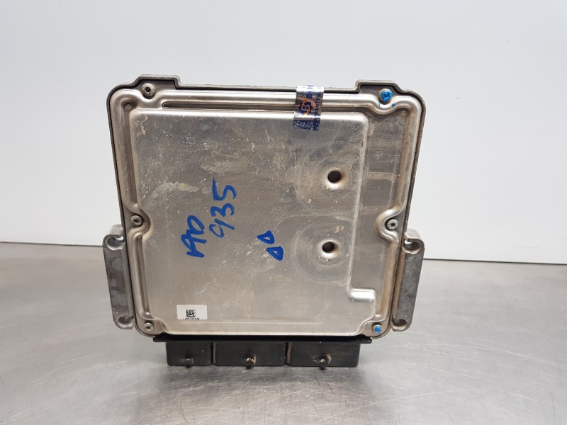 Recambio de centralita motor uce para renault clio iv life referencia OEM IAM 237104376R 0281030899 