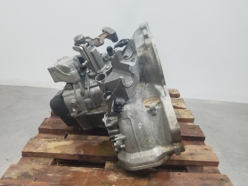 Recambio de caja cambios para opel corsa e design referencia OEM IAM 24580479  