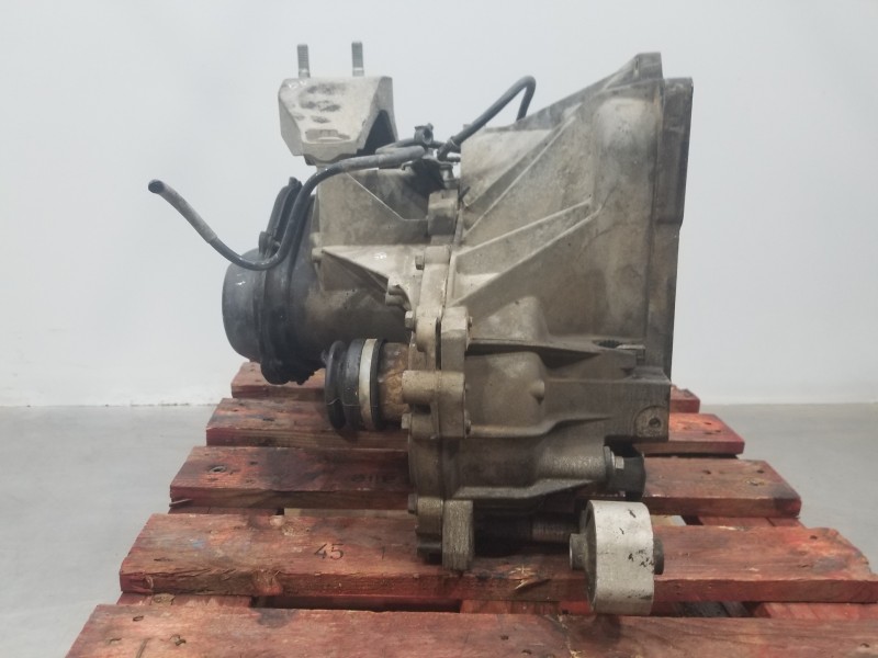 Recambio de caja cambios para ford fiesta (cb1) active referencia OEM IAM 1674145 8A6R7002EA A6R7002EA