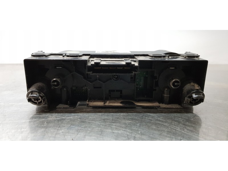 Recambio de mando calefaccion / aire acondicionado para seat toledo (kg3) style referencia OEM IAM 6P0820045  