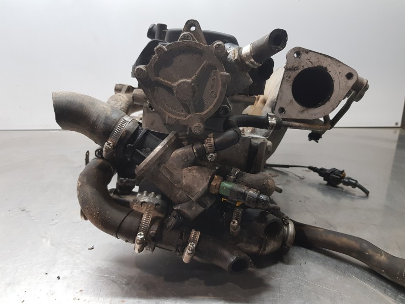 Recambio de culata para fiat bravo (198) active referencia OEM IAM 71738878  