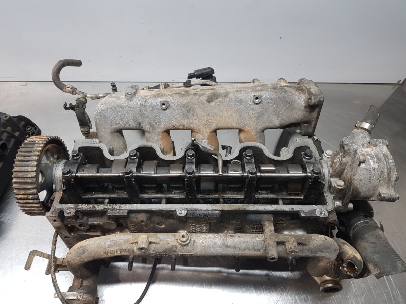 Recambio de culata para fiat bravo (198) active referencia OEM IAM 71738878  