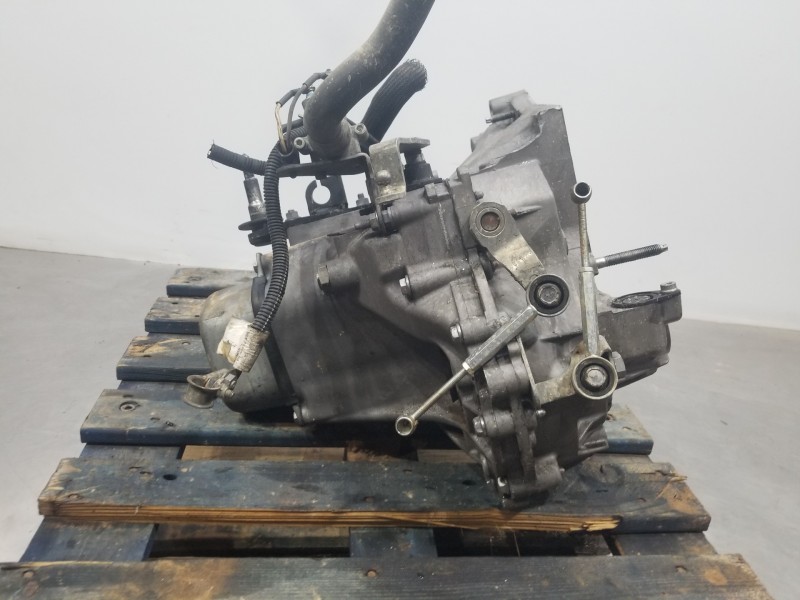 Recambio de caja cambios para peugeot 206+ x-line referencia OEM IAM 20CQ98  