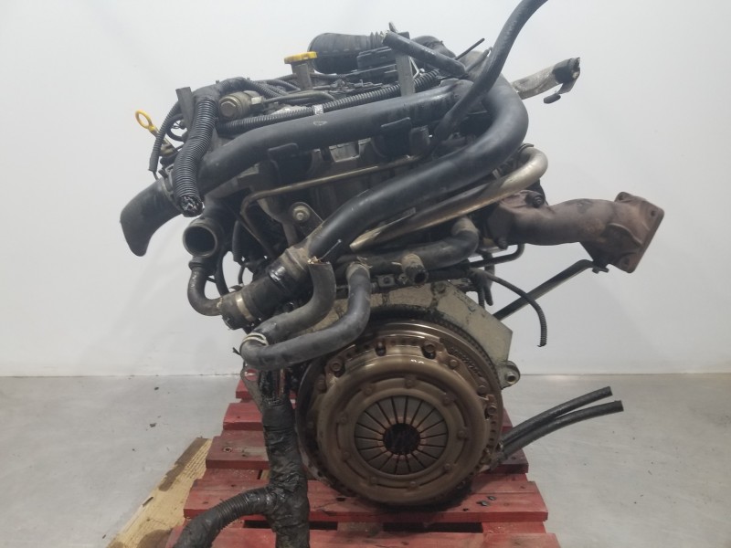 Recambio de motor completo para chrysler voyager (rg) lx referencia OEM IAM ENJ VM20C VM07C