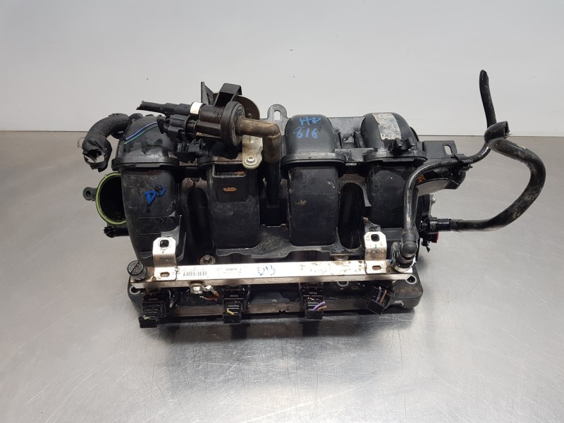 Recambio de colector admision para opel corsa e design referencia OEM IAM 55584975  