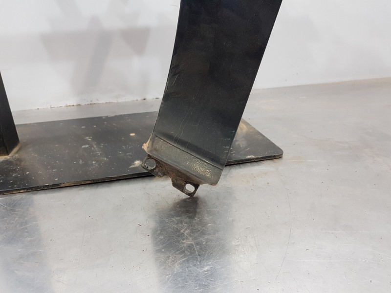 Recambio de aleta delantera izquierda para opel corsa e design referencia OEM IAM 13434576  