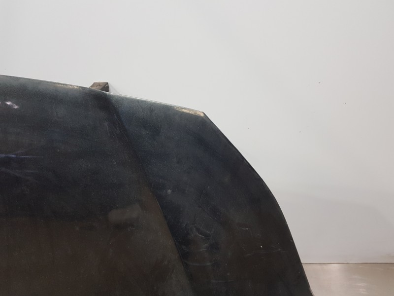 Recambio de capot para opel corsa e design referencia OEM IAM 39035277  