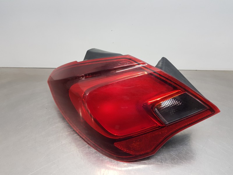 Recambio de piloto trasero izquierdo para opel corsa e design referencia OEM IAM 39090650  