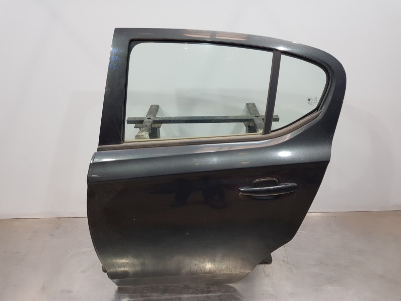 Recambio de puerta trasera izquierda para opel corsa e design referencia OEM IAM 39135551  