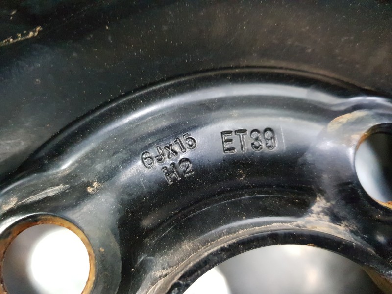 Recambio de neumatico repuesto para opel corsa e design referencia OEM IAM 2150173  